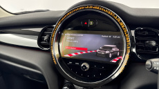 MINI Hatchback 1.5 Cooper Classic Premium 5dr Petrol Hatchback